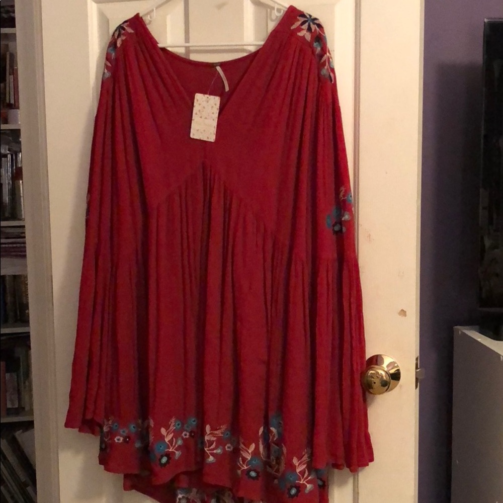 *BRAND NEW* floral embroidered free people dress